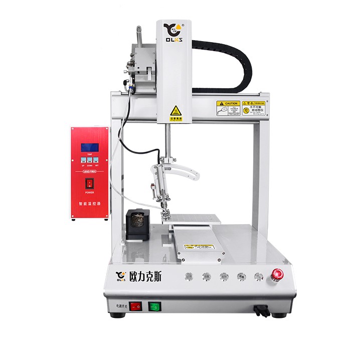 led燈自動焊（hàn）錫機機器人